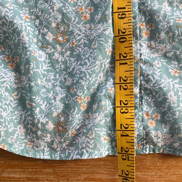 Jjill One Pocket Shirred Back Blue Green Floral Cotton Oyster Shell Button Up XS - Picture 6 of 10